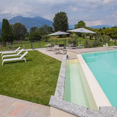 Bed & Breakfast La Rosa 4*
